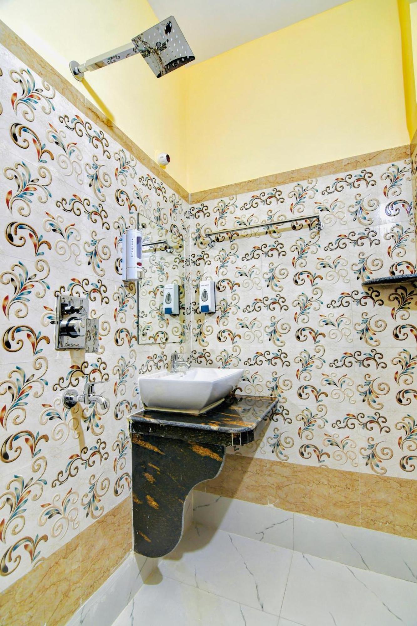 Hotel Kanan Inn Calcutta Eksteriør billede